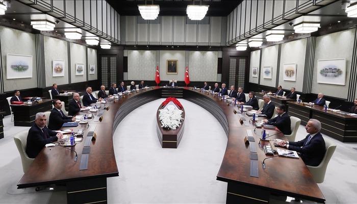 Kabine toplanıyor! Ana g&uuml;ndem: "Ter&ouml;rs&uuml;z T&uuml;rkiye"