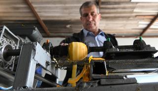 Kendi tasarladığı aletlerle üretiyor, 2 kat fazla kar elde ediyor: 'Paketleme işini yapıyoruz'