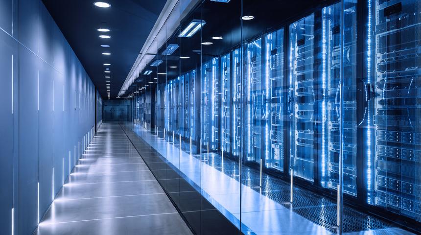 Süper bilgisayar nedir, hangi alanlarda kullanılır?