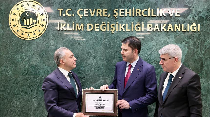 Osmaniye'den Bakan Kurum'a anlamlı teşekkür! 'Murat Kurum Bey Mahallesi' kuruluyor