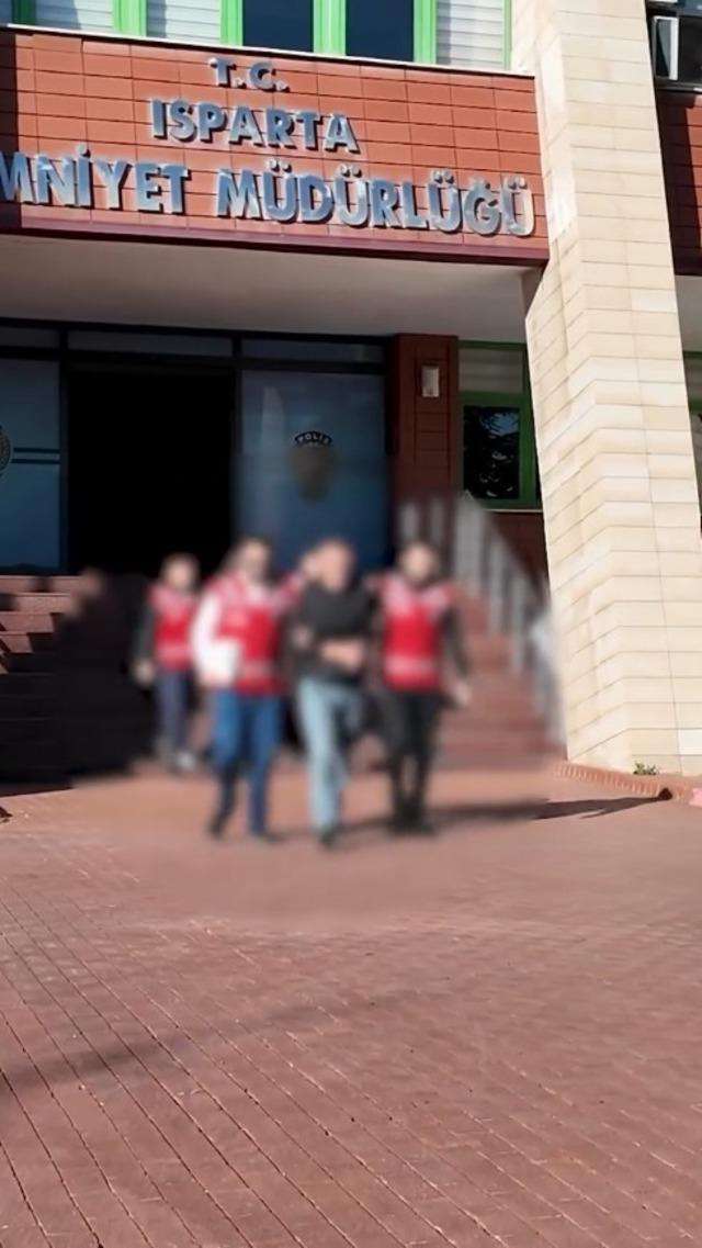 Isparta’da ekimde 602 aranan şahıs yakalandı 3