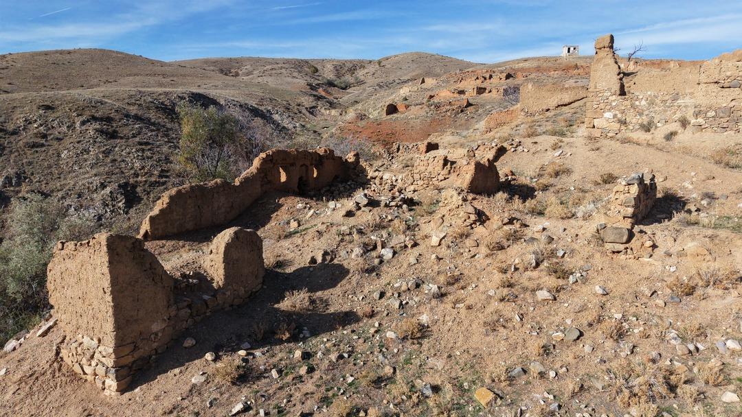 Haritadan silindi! Muhtar bile 5 yıl tek başına yaşadı sonra terk etti...  3