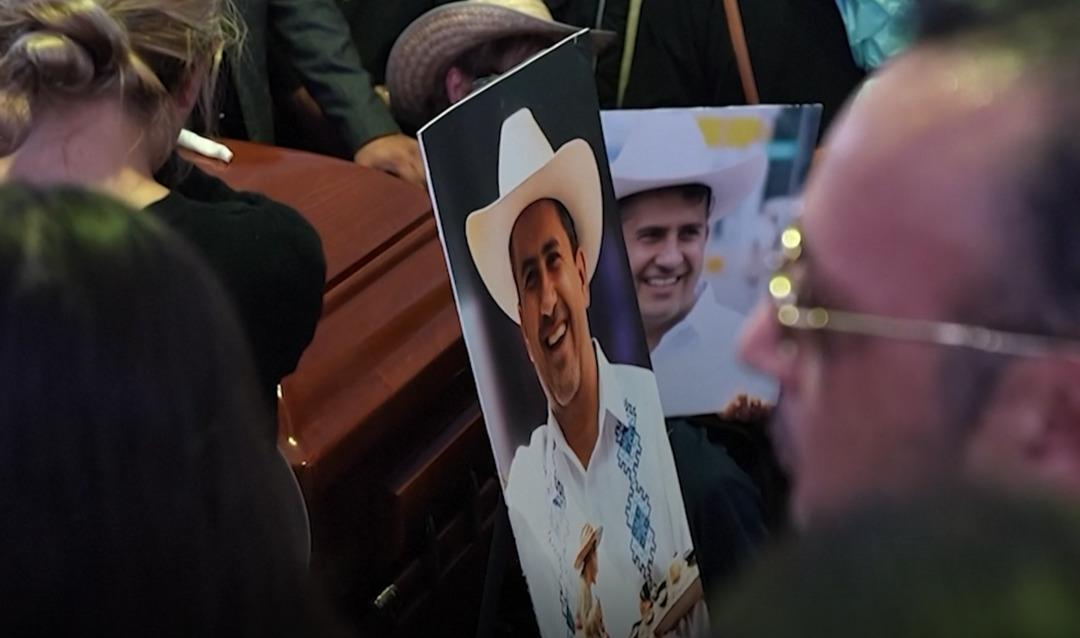 Ölüler Günü kutlamasında kanlı kartel saldırısı: Belediye Başkanı hayatını kaybetti! 1