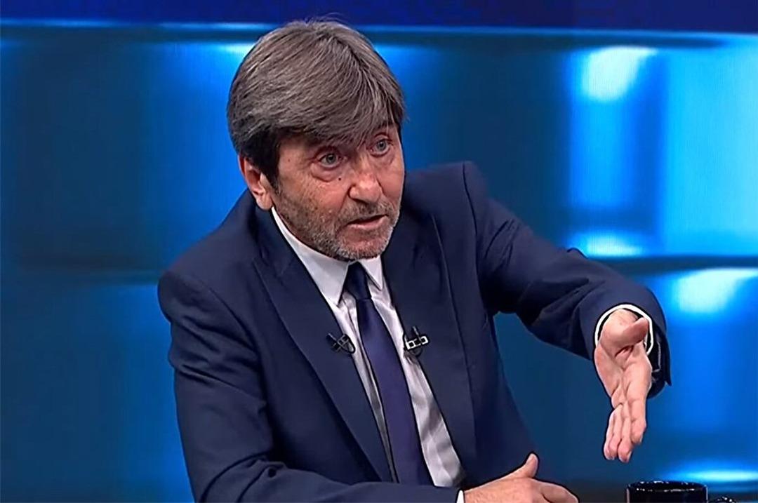 Rıdvan Dilmen'den, Fenerbah&ccedil;e'nin Beşiktaş galibiyeti sonrası Mourinho'ya olay s&ouml;zler! 