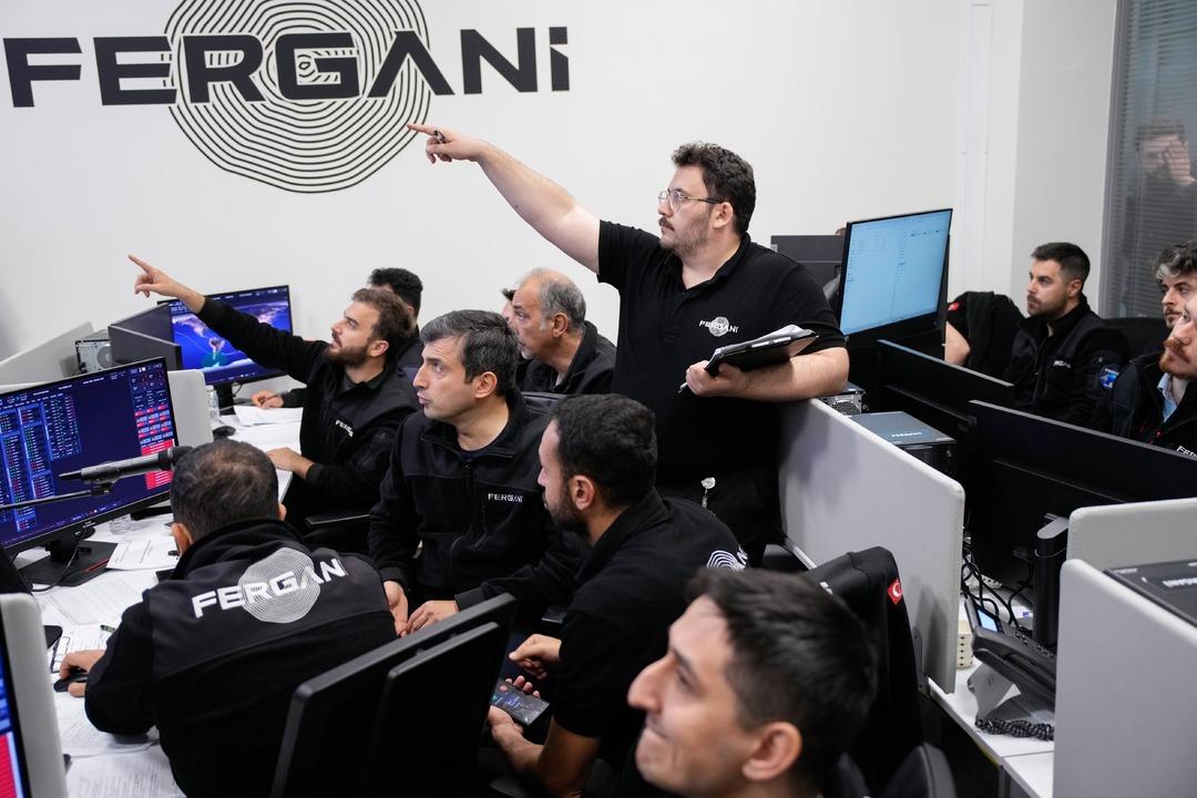 Nefes kesen uzay görevi böyle başladı! Selçuk Bayraktar ve ekibi anbean takip etti: Fergani FGN-100-d2 yörüngede 8