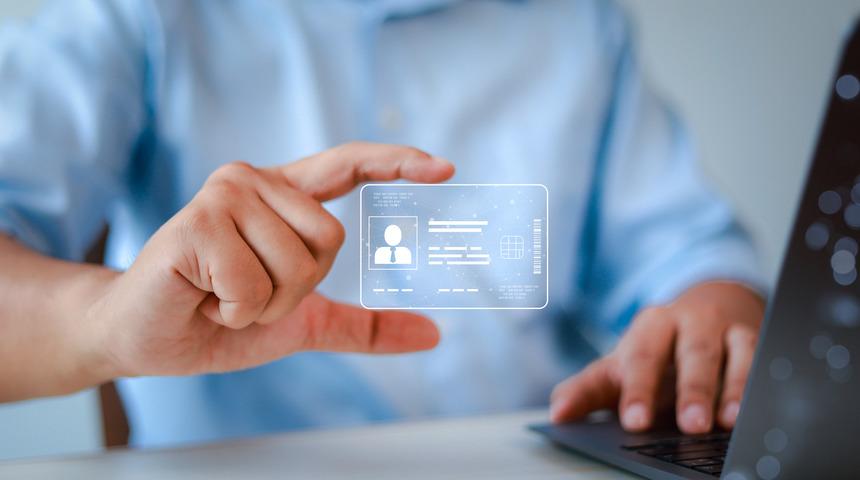 Blok zincir tabanlı kimlik sistemi nedir, nasıl çalışır?