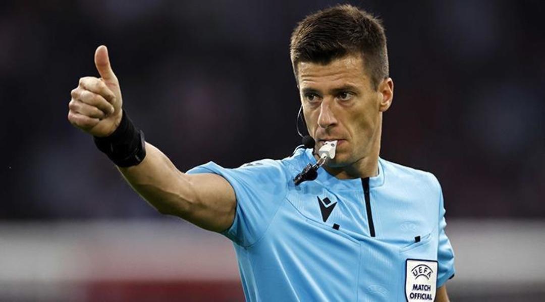 Ajax-Galatasaray maçına tanıdık hakem! Daha önce Sarı-Kırmızılılar ın 2 maçını yönetmişti... 1