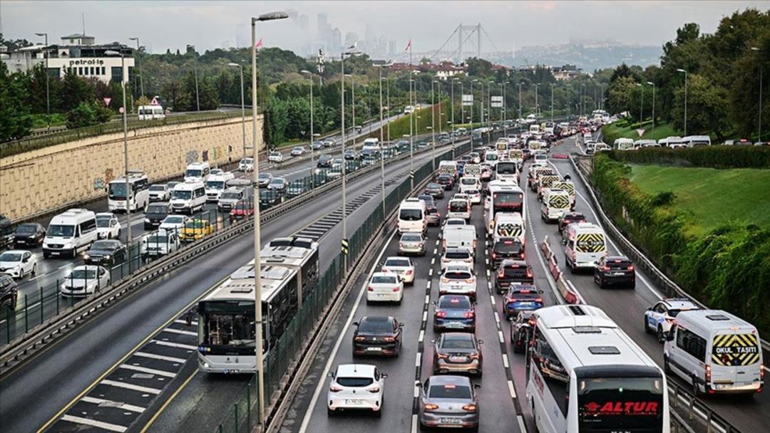 Milyonlarca sürücüyü ilgilendiriyor! 2026 yılı trafik ceza tarifesi belli oldu 1