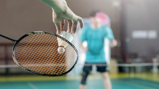 Badminton'da backhand nedir, nasıl yapılır?