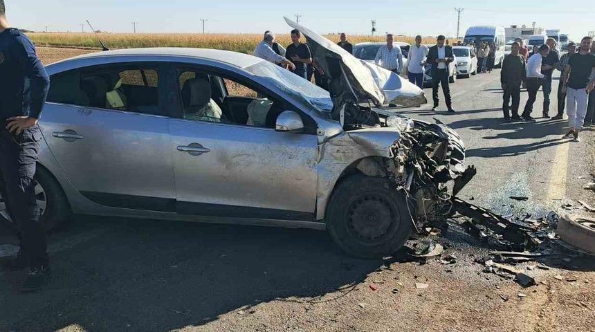 Mardin’de iki otomobil çarpıştı: 6 yaralı