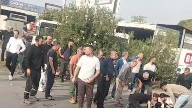 Motosiklet ile otomobil çarpıştı: 1 ağır yaralı