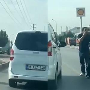Sürücülerin trafikteki kavgası kamerada