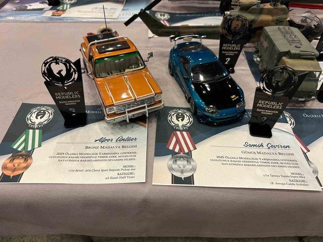 Vos26 Derneği, Ankara’daki modelcilik yarışmasından 14 ödülle döndü 1