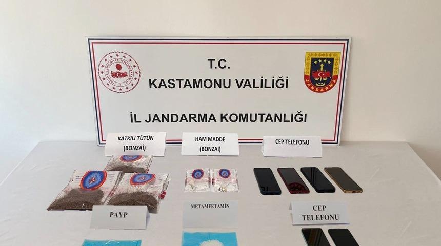Kastamonu'da uyuşturucuyla yakalanan 9 şüpheli gözaltına alındı