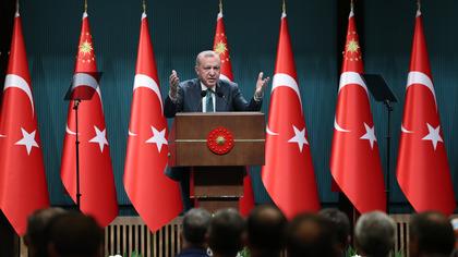 Cumhurbaşkanı Erdoğan'dan Özgür Özel'e tepki: "Bir şans tanımıştık, selefinin kötü geleneğini devam ettirdi"