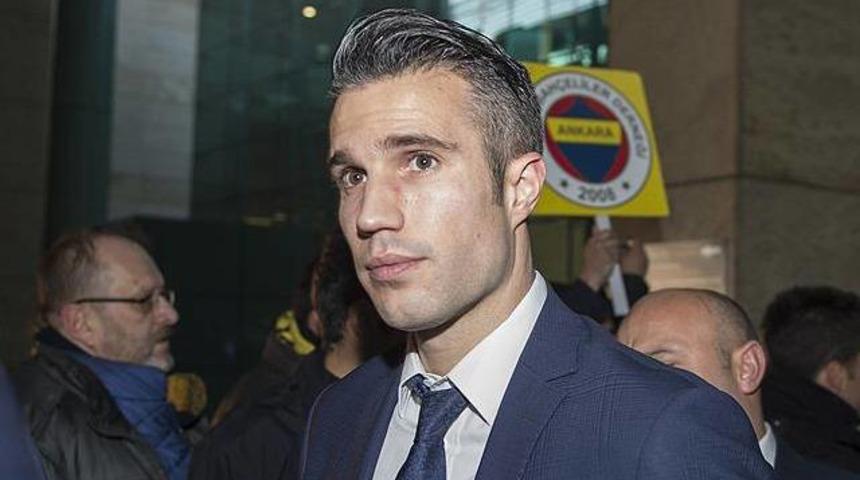 Robin van Persie'ye dava a&ccedil;ıldı