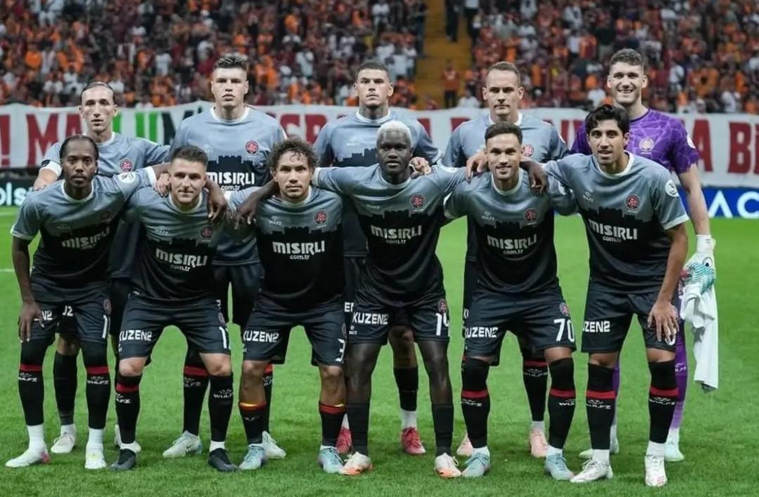 Derbi haftası sonrası Süper Lig in şampiyonunu açıkladılar: 6 puanlık olay tahmin! Galatasaray ve Fenerbahçe... 8
