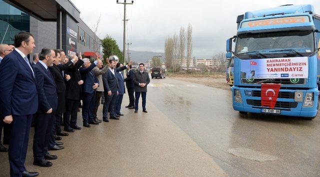 Bursa iş dünyası 6 TIR dolusu yardım malzemesini Kilis’e uğurladı