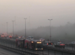 İstanbul'da göz gözü görmüyor! Sis etkili oldu trafik kilit