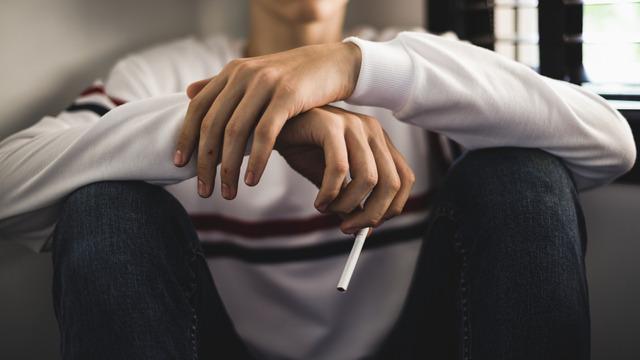 Dünyada ilk! Maldivler, 2007 sonrası doğanlara sigara yasağı getirdi