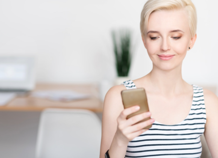 Bir kişinin 10 sene önceki fotoğraflarına bile "like" atmak ne anlama gelir? 