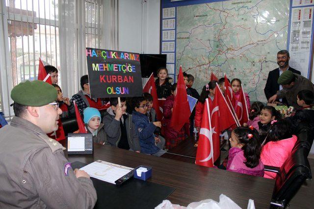 Tosyalı minik öğrencilerden Mehmetçik Vakfı'na bağış