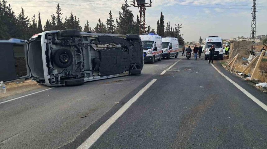 Kilis’te iki araç çarpıştı: 4 yaralı