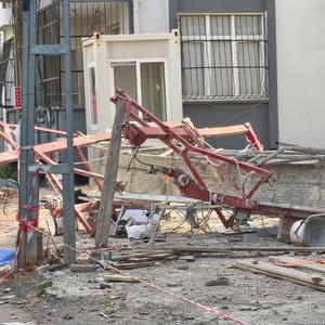 Adana'da korkunç olay: İnşaat işçileri metrelerce yükseklikten yere çakıldı!