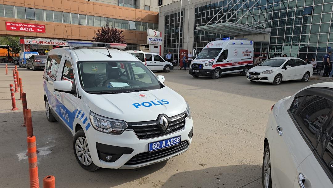 1200xauto Tokat'ta kanlı biten tartışma! Kavgayı ayırmak isteyen amcasını yanlışlıkla öldürdü