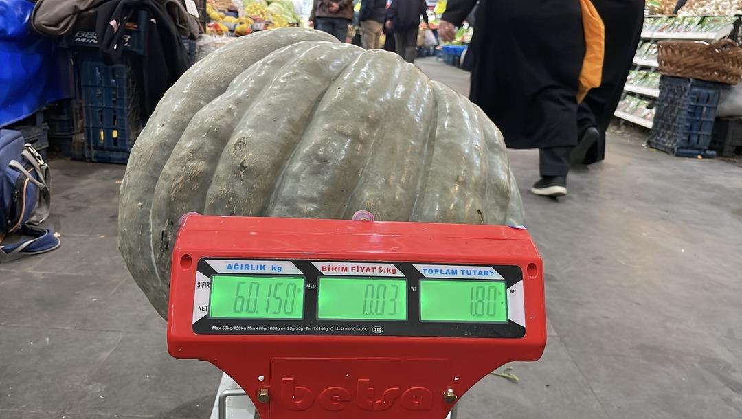 Satmamız için bize verdi, çok şaşırdım  Gören dönüp tekrar baktı 4