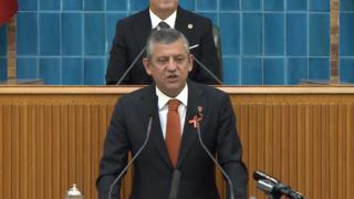 Son dakika | Bahçeli'den sonra Özgür Özel'den de ses getirecek bir çıkış! 'Selahattin Demirtaş' yorumu dikkat çekti