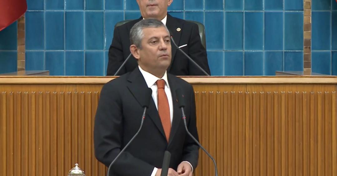 Son dakika | Bahçeli den sonra Özgür Özel den de ses getirecek bir çıkış! Selahattin Demirtaş yorumu dikkat çekti 2