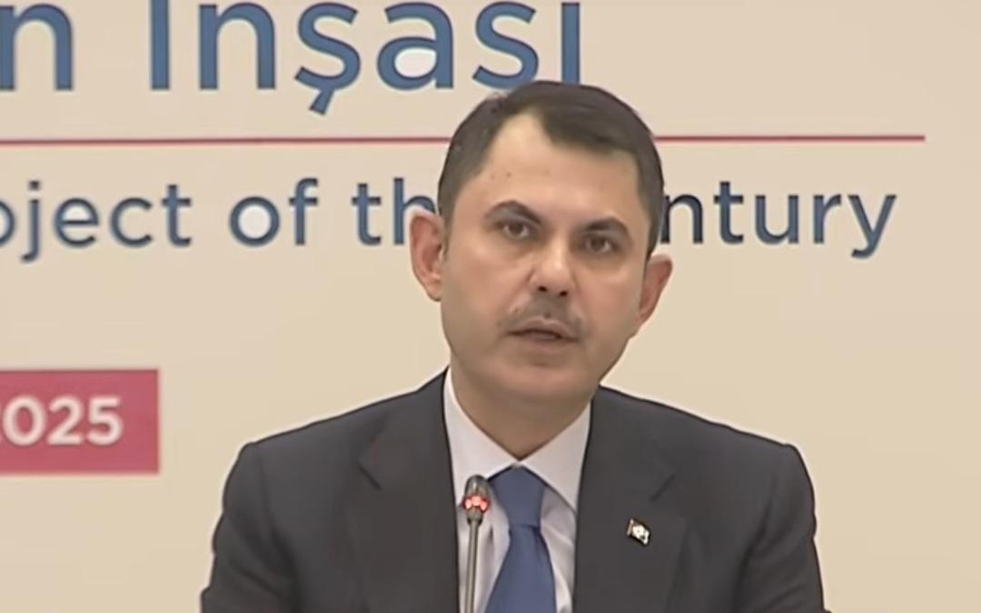  11 ilde afetin izlerini siliyoruz  Bakan Kurum  Asrın İnşası  diyerek açıkladı  Deprem bölgesinde saatte 23 konutu bitirip teslim ediyoruz  1