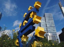 ECB Başkanı Lagarde'dan Bulgaristan'a "Avro Bölgesi'ne katılması sonrasında da reformlara devam" önerisi