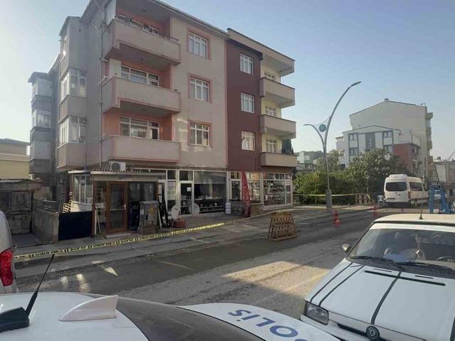 Gebze’deki farklı bir mahallede yeni ihbar: 3 binadan 42 kişi tahliye edildi