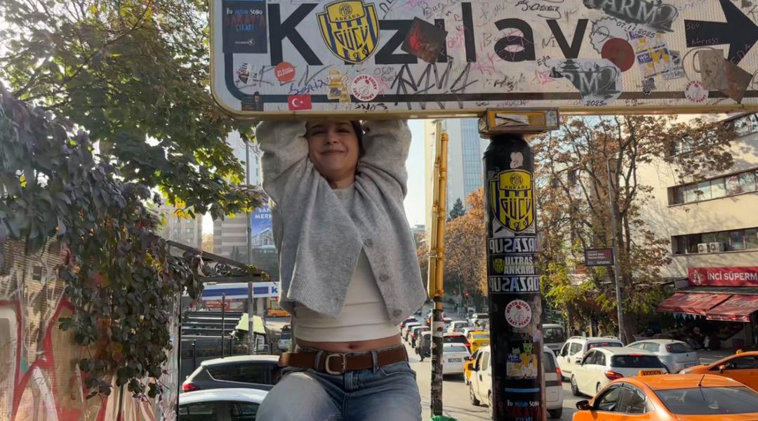 O tabela  En Ankara’ akımı viral oldu! Ortadan kaybolduğu belirlenince polisler nöbet tutmaya başladı 4