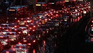 İstanbul’da trafik yoğunluğu yüzde 81’e ulaştı