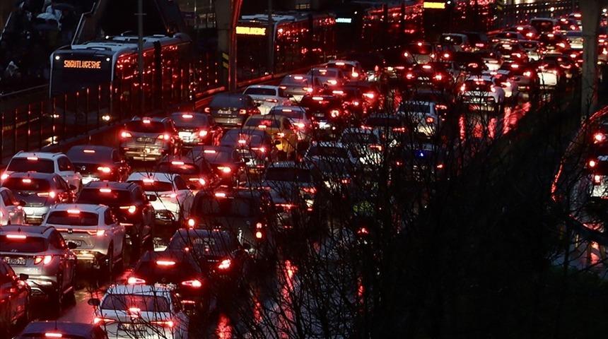 İstanbul'da trafik yoğunluğu yüzde 78'e ulaştı