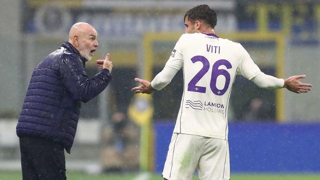 İtalyan temsilcisi Fiorentina, teknik direktör Stefano Pioli ile yollarını ayırdı!