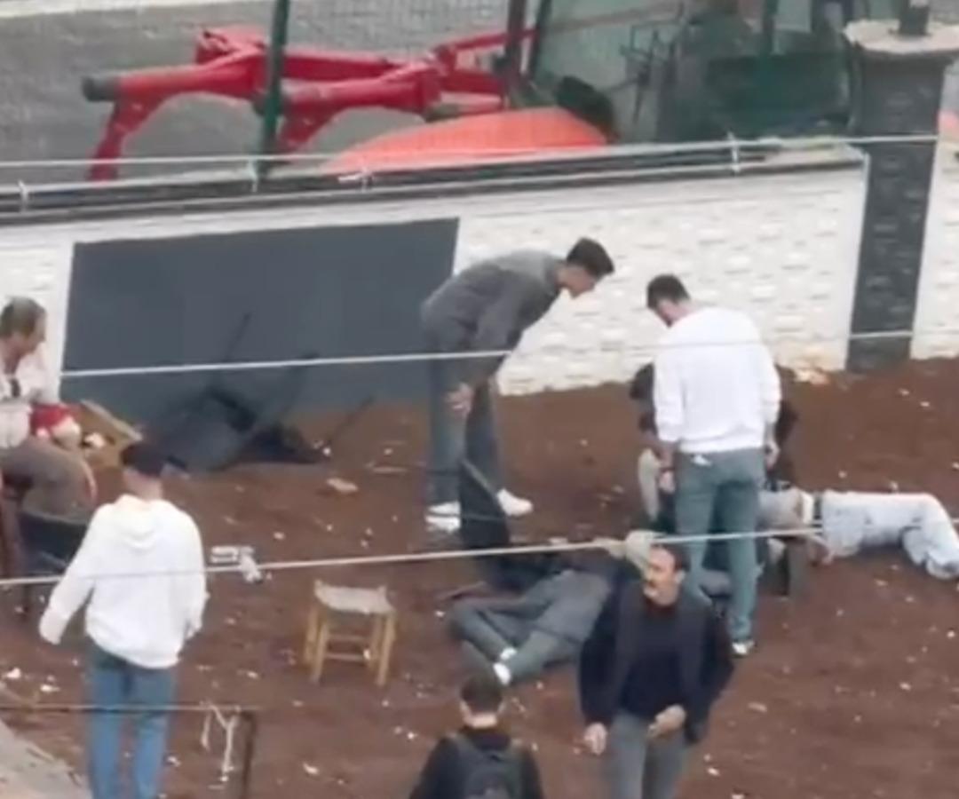 Yer: Diyarbakır! Kasap dükkanında vahşet... Tartışma meydan savaşına döndü: 2 ölü, 2 yaralı 8