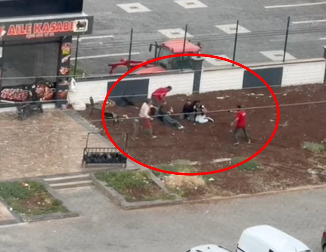 Yer: Diyarbakır! Kasap dükkanında vahşet... Tartışma meydan savaşına döndü: 2 ölü, 2 yaralı 3