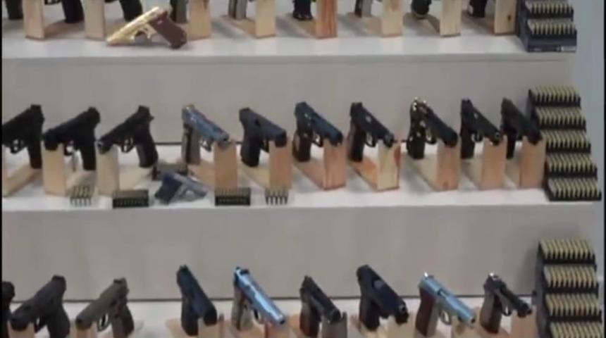 Van merkezli 5 ilde 36 adrese operasyon: Çok sayıda silah ve mühimmat ele geçirildi