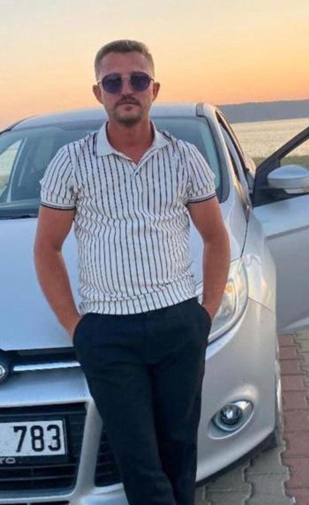 Çanakkale de takla atan otomobilin sürücüsü hayatını kaybetti 1