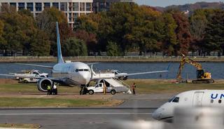 ABD'de 'bomba ihbarı' hava trafiğini durdurdu 