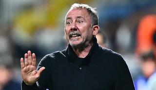 Beşiktaş'a Sergen Yalçın için kötü haber geldi!