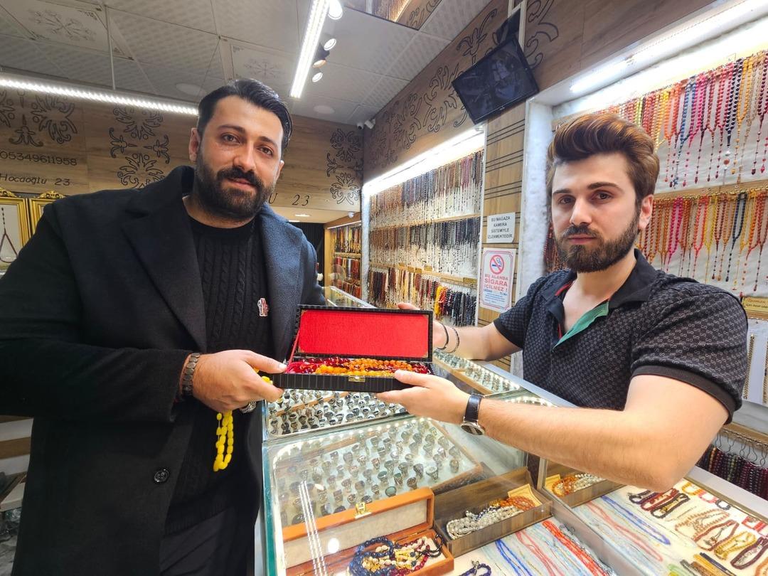  Kafayı mı yedi diyorlar  10 tanesini 1 milyon 600 bin TL ye aldı  Yatırımdır, zarar etmiyorum  1