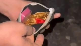 Bahçede toprağa saklı kesede bulundu! 5 milyon TL'lik altın ve para...