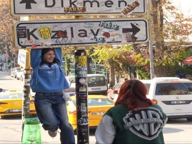 Tabela akım oldu! Şehir dışından gelenler bile var