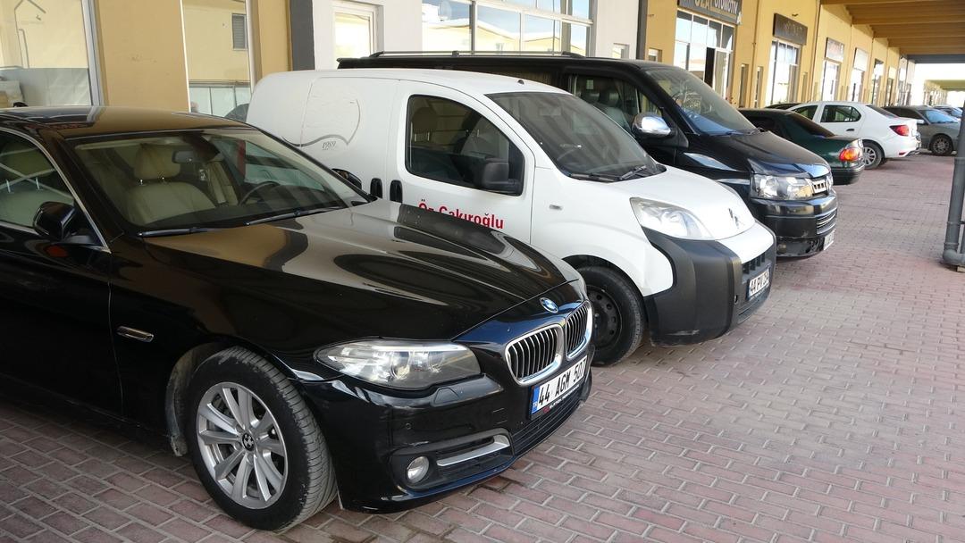 İkinci el otomobil fiyatları düştü! 200 bin TL yi buldu, araba alacaklara uyarı 2
