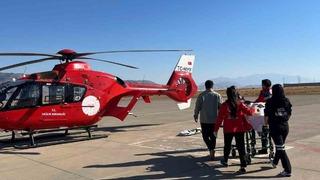Şırnak’ta 16 yaşındaki hasta için helikopter ambulans havalandı